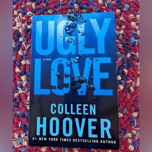Colleen Hoover Book Ugly Love.